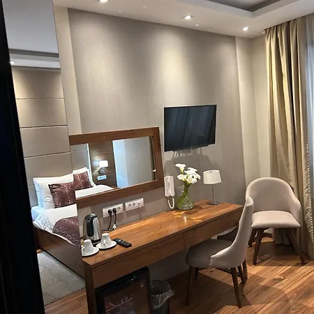 Nv Luxury & 베오그라드