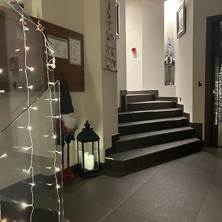 Nv Luxury & * 베오그라드