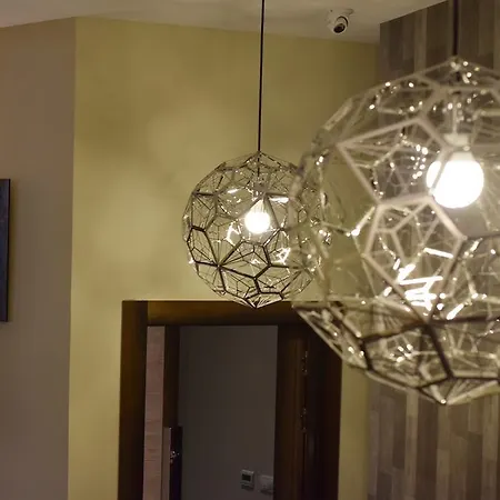 Nv Luxury & 베오그라드